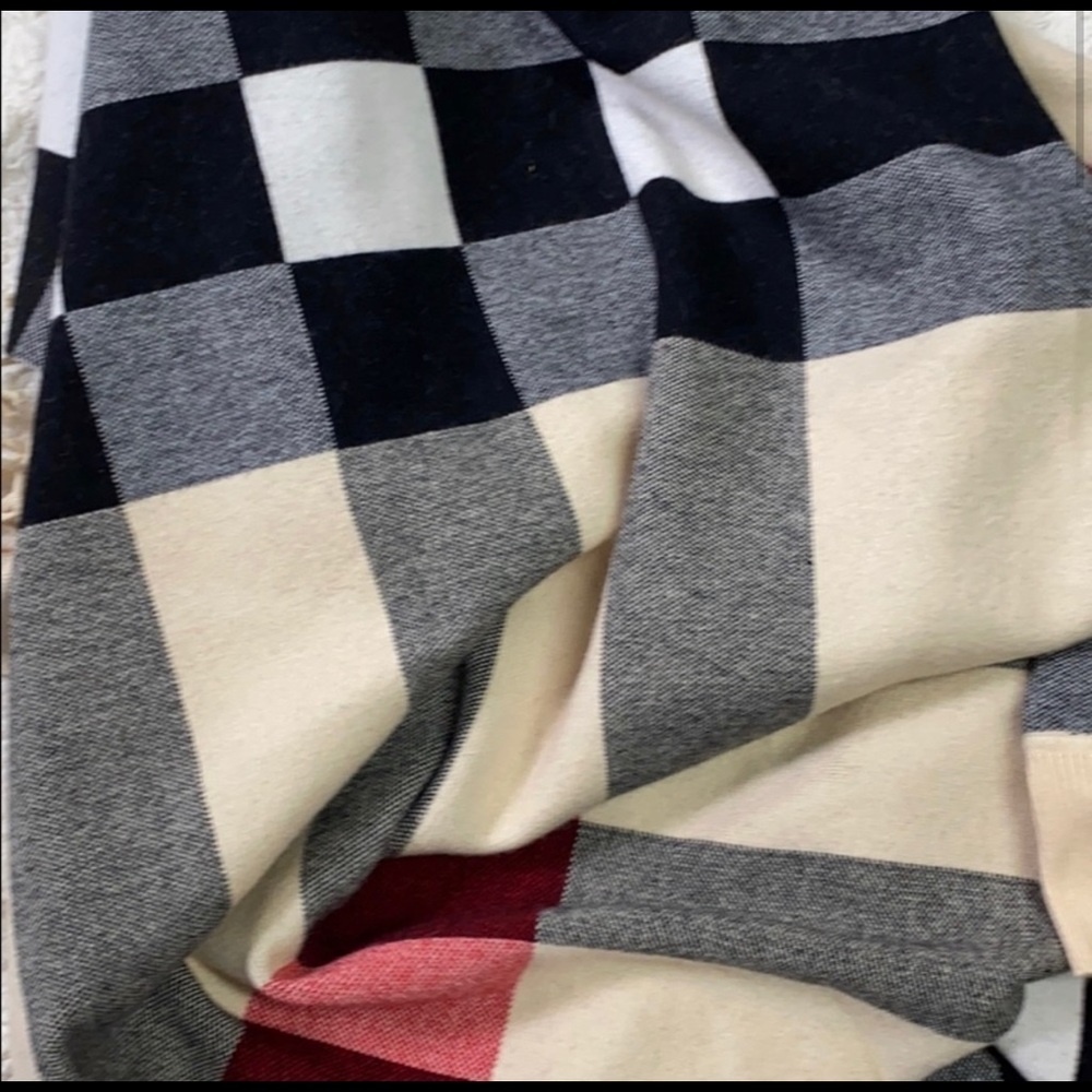 Cardigan style wrap size women’s OS
